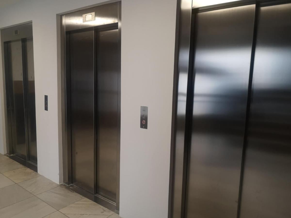 Apartmán Apartamento Rosa Puerta Del Sol Madrid Exteriér fotografie
